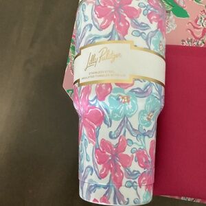 Lily pulitizer insulate mug with lid